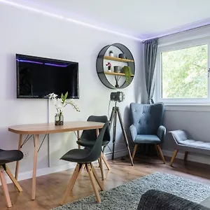 Apartment Centre Stylish With Free Parking, Edinburgh
